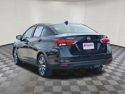 Used 2025 Nissan Versa SV FWD image 3