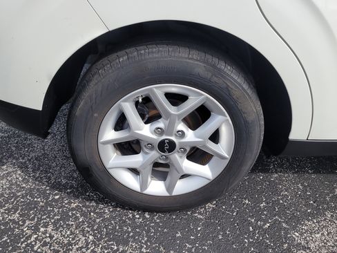 Used 2025 Kia Soul LX w/ LX Technology Package image 9