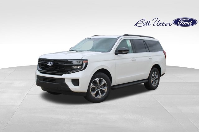 New 2027 Ford Expedition Active RWD image 1