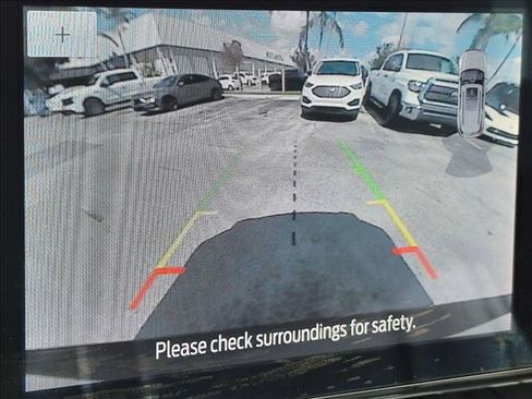 Used 2022 Ford Explorer XLT w/ Equipment Group 202A RWD image 13