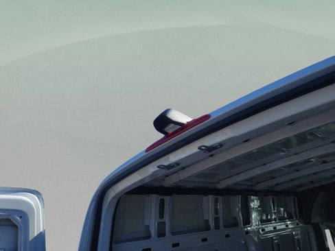 Used 2025 Mercedes-Benz Sprinter 2500 image 6