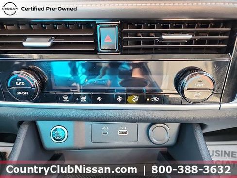 Certified 2022 Nissan Rogue SV AWD/4WD image 15
