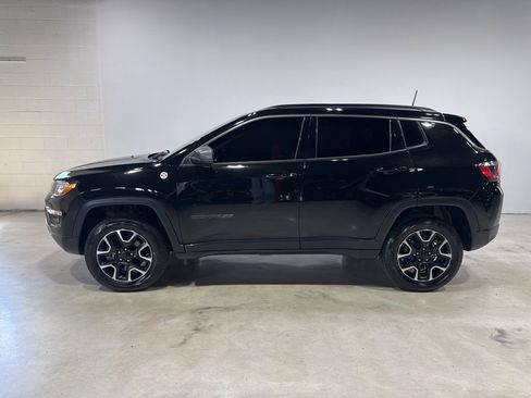 Used 2020 Jeep Compass Trailhawk AWD/4WD image 4