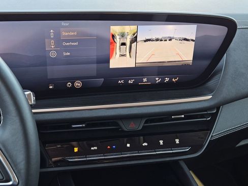 Used 2025 Buick Envision Sport Touring image 22