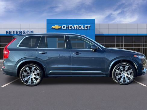 Used 2025 Volvo XC90 B6 Plus w/ Protection Package Premier image 3