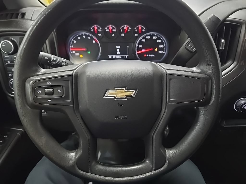 Used 2019 Chevrolet Silverado 1500 Custom w/ Custom Value Package AWD/4WD image 19