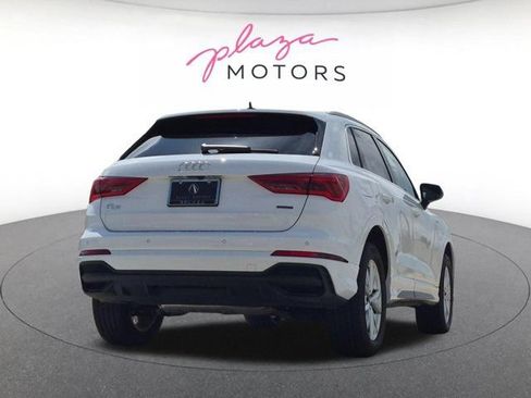 Certified 2025 Audi Q3 2.0T Premium w/ Convenience Package AWD/4WD image 5