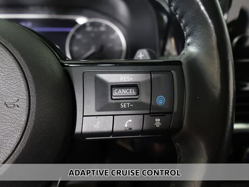 Used 2023 Nissan Pathfinder SL w/ SL Premium Package AWD/4WD image 5