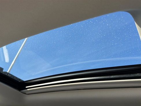 Used 2023 Subaru Outback Premium w/ Popular Package #1 image 10