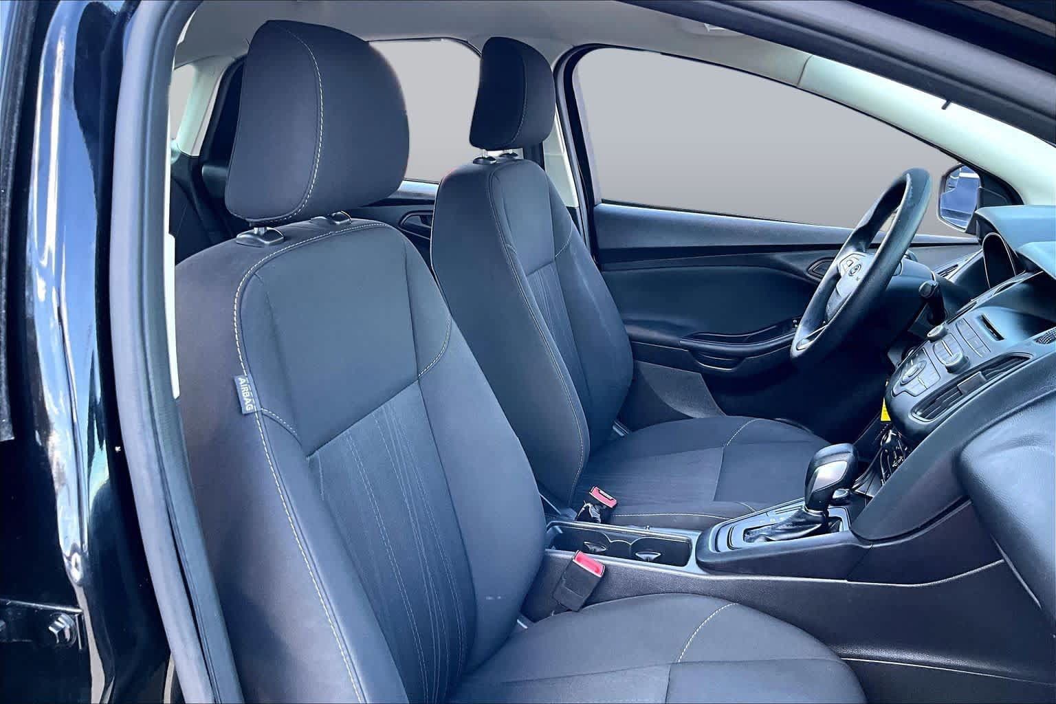 Used 2016 Ford Focus S FWD image 9