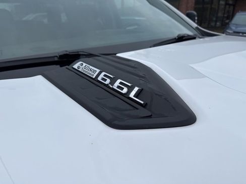 Used 2025 Chevrolet Silverado 2500 Custom w/ Custom Value Package image 36