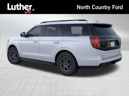 New 2026 Ford Expedition Active AWD/4WD image 4
