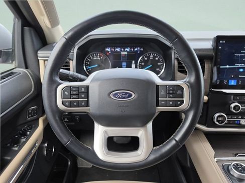 Used 2024 Ford Expedition Max Limited AWD/4WD image 17