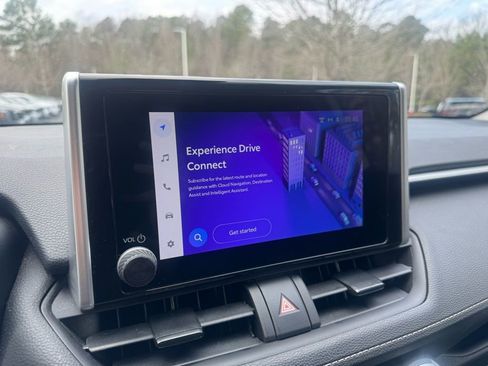 Used 2024 Toyota RAV4 XLE image 12