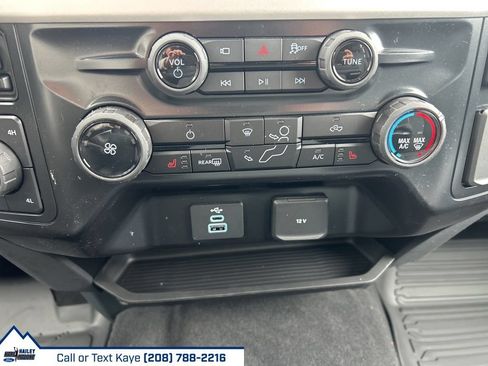 New 2026 Ford F250 XLT w/ XLT Premium Package AWD/4WD image 38