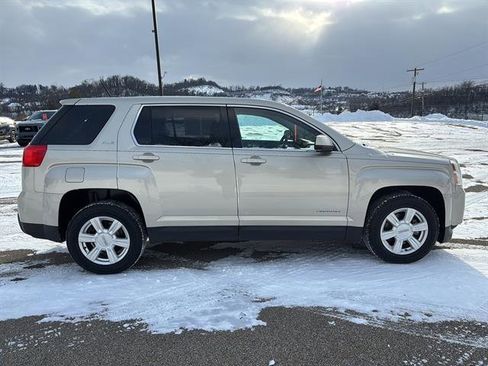 Used 2015 GMC Terrain SLE image 5