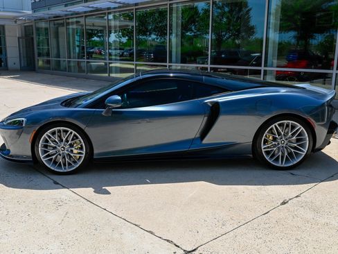 Used 2023 McLaren GT RWD image 8