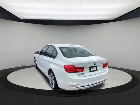 Used 2017 BMW 328d xDrive Sedan AWD/4WD image 6