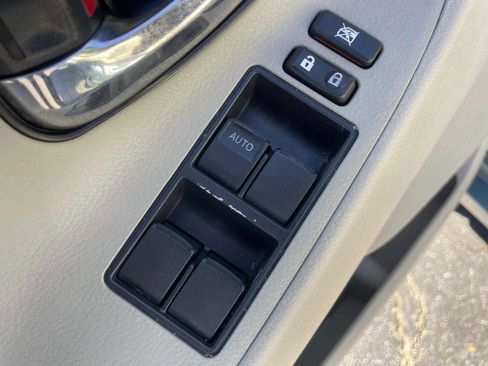 Used 2008 Toyota Camry LE image 25