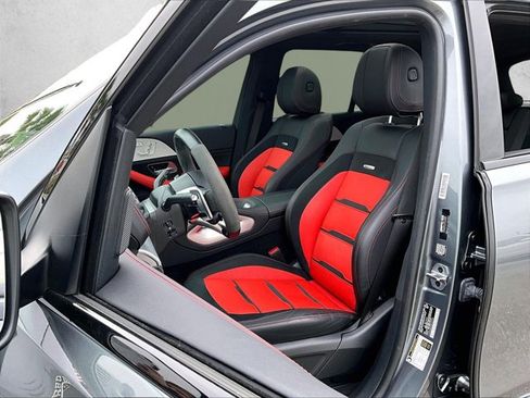 Used 2024 Mercedes-Benz GLE 53 AMG 4MATIC image 24