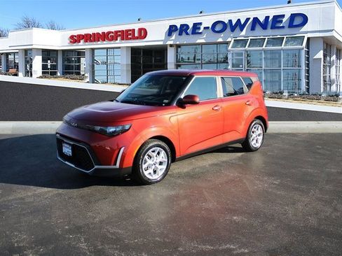 Used 2024 Kia Soul LX w/ Option Group 015 image 3