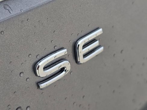 New 2026 Volkswagen Atlas SE FWD image 7