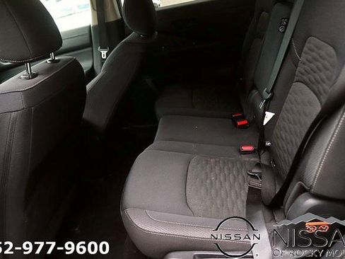 Certified 2025 Nissan Pathfinder SV AWD/4WD image 14