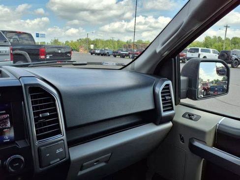 Used 2019 Ford F150 XLT w/ Equipment Group 302A Luxury image 21