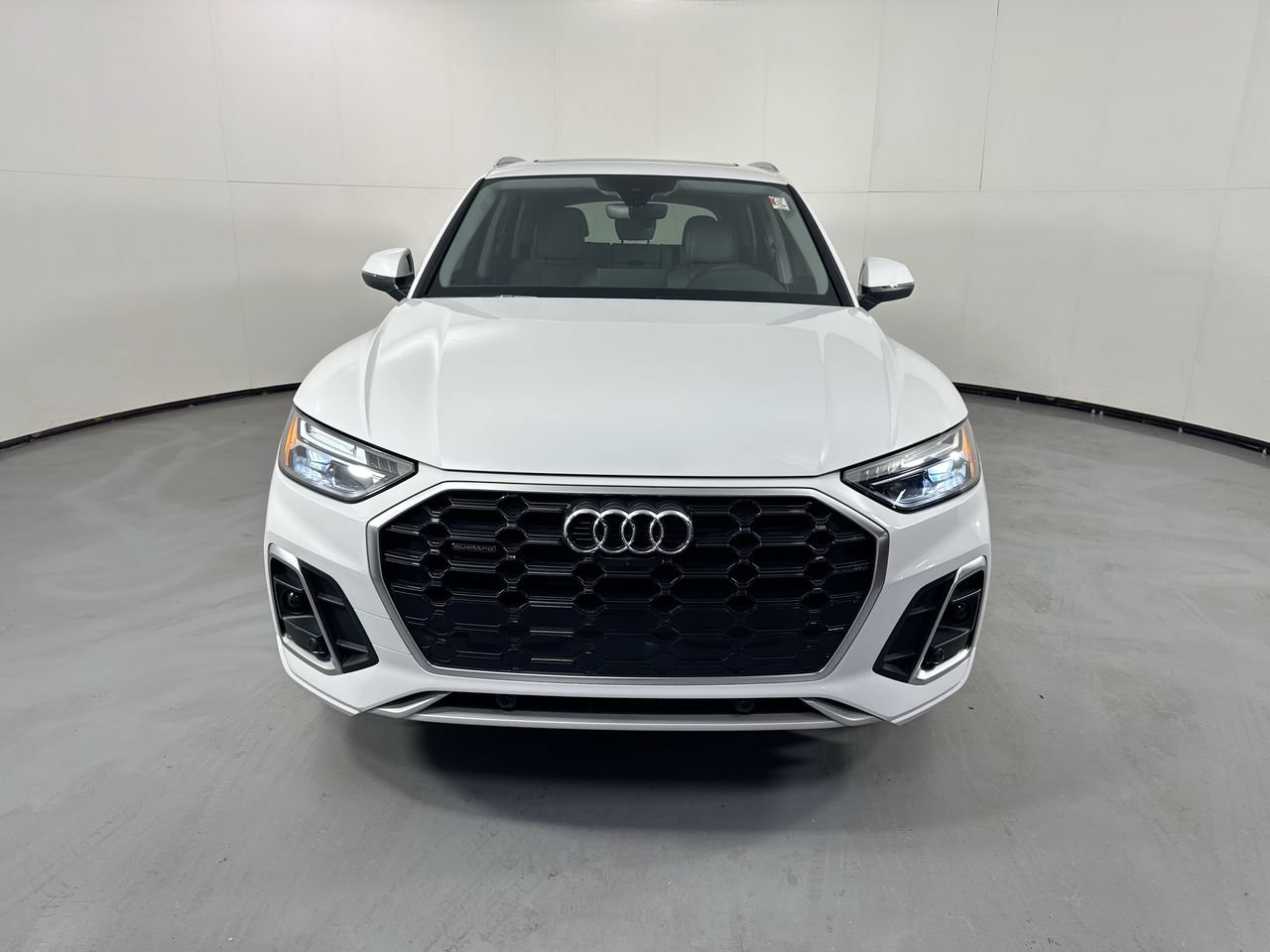 Used 2024 Audi Q5 2.0T Premium Plus AWD/4WD image 4
