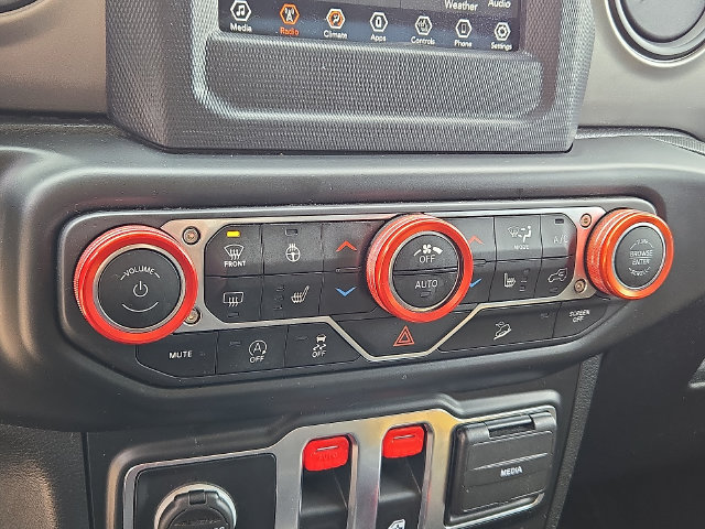 Used 2020 Jeep Wrangler Sport AWD/4WD image 13