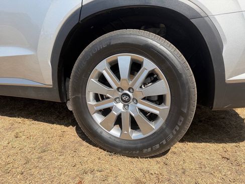 Used 2025 Hyundai Palisade SEL FWD image 8