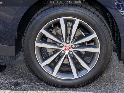 Used 2020 Jaguar F-PACE Prestige image 41