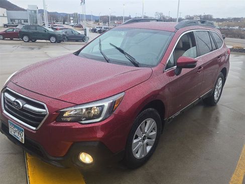 Used 2019 Subaru Outback 2.5i Premium w/ Popular Package #2 image 5