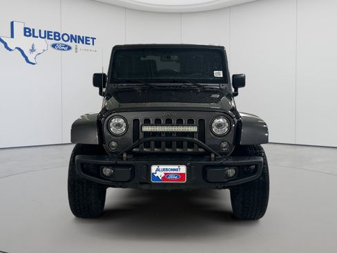 Used 2018 Jeep Wrangler Sport AWD/4WD image 2