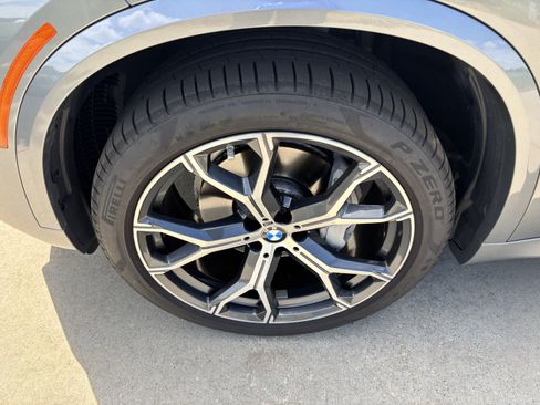Certified 2024 BMW X5 sDrive40i w/ M Sport Package RWD image 13