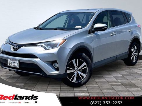 Used 2018 Toyota RAV4 XLE w/ All Weather Liner Package FWD image 1