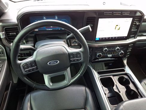 Used 2024 Ford F250 Lariat w/ Sport Appearance Package AWD/4WD image 13