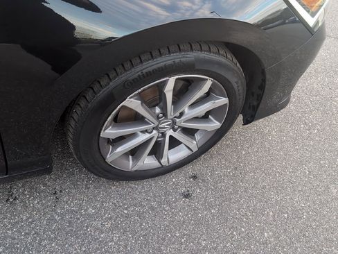 Used 2024 Acura Integra image 9