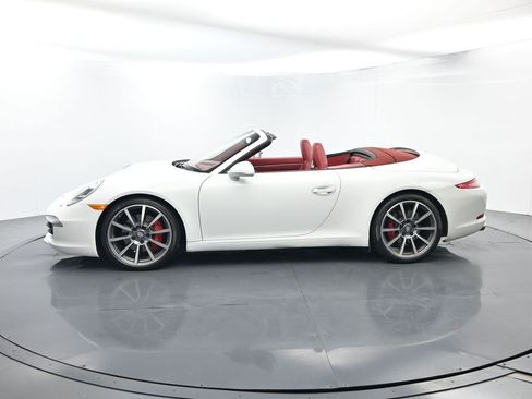 Certified 2013 Porsche 911 Carrera S RWD image 2