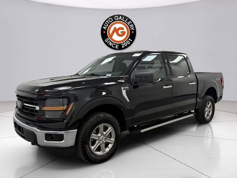 Used 2025 Ford F150 XLT w/ Equipment Group 301A Standard AWD/4WD image 3