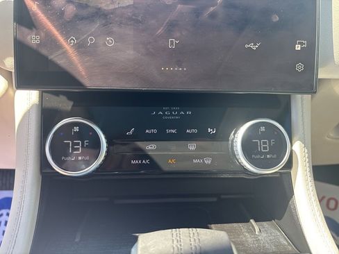 Used 2022 Jaguar F-PACE S AWD/4WD image 19