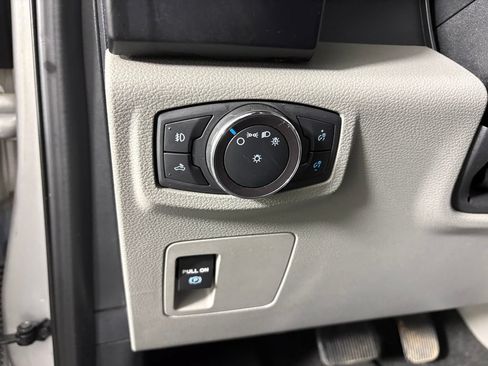Certified 2019 Ford F150 XL w/ Equipment Group 101A Mid RWD image 14