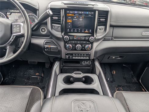 Used 2022 RAM 3500 Laramie AWD/4WD image 23