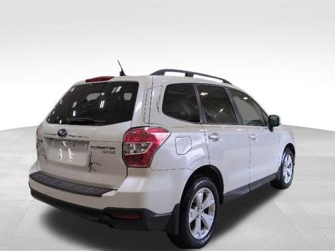 Used 2015 Subaru Forester 2.5i Premium w/ All-Weather Package AWD/4WD image 28