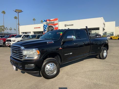 Used 2022 RAM 3500 Limited image 1