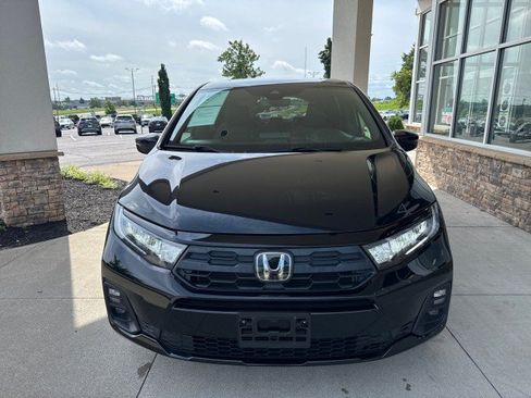 Used 2025 Honda Odyssey Sport-L image 3