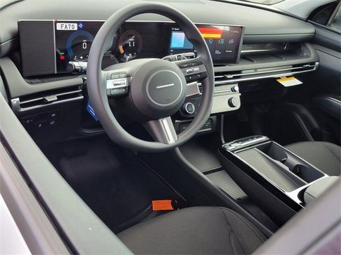 New 2026 Hyundai Tucson Blue SE w/ Tow & Go Package image 3