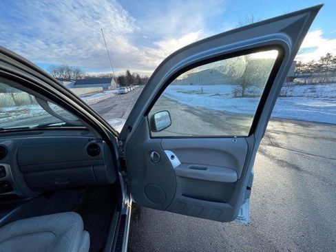 Used 2003 Jeep Liberty Limited image 27