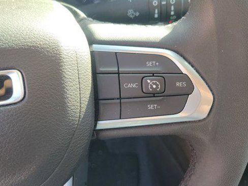 Used 2022 Jeep Compass Latitude image 22