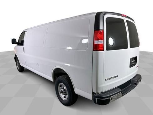 New 2026 GMC Savana 3500 Extended w/ Driver Convenience Package RWD image 7